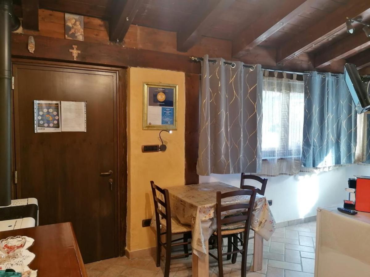 Bed and Breakfast Il Castagneto Camerino Esterno foto