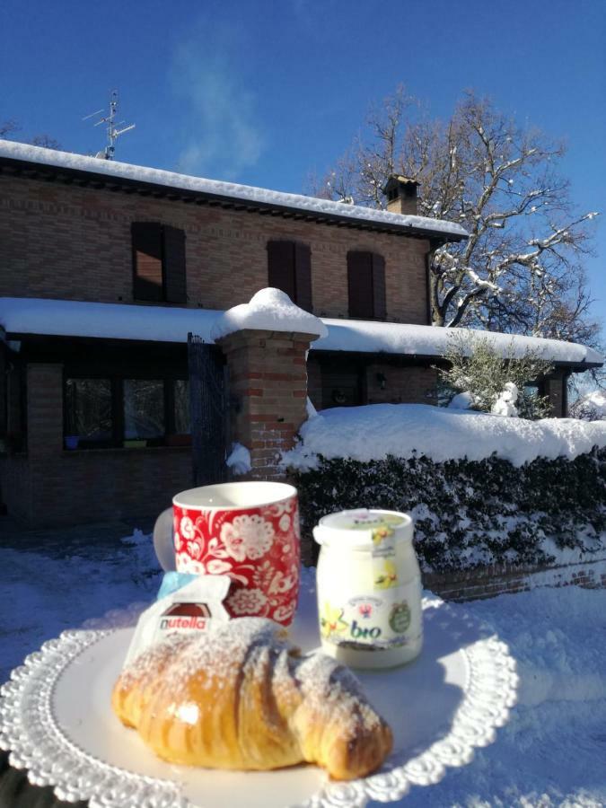 Bed and Breakfast Il Castagneto Camerino Esterno foto